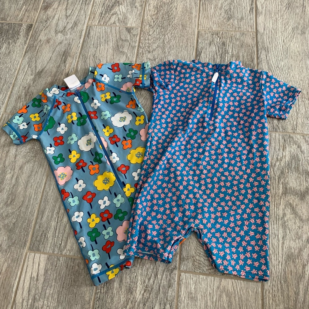 Girls swimsuits